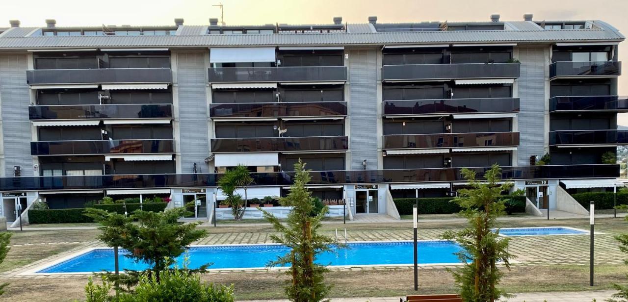 Apartamento Con 3 Habitaciones, Terraza Y Jardin Comunitario Con Piscina En Sant Antoni De Calonge Extérieur photo